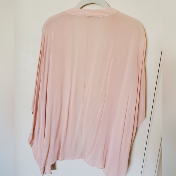 Talula XXs kimono - Picture 2 of 3